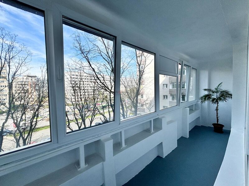 Gorjului  0% comision -3 Camere Renovat Complet - Etaj 4 Bloc Anvelopat Metrou Gorjului 1m